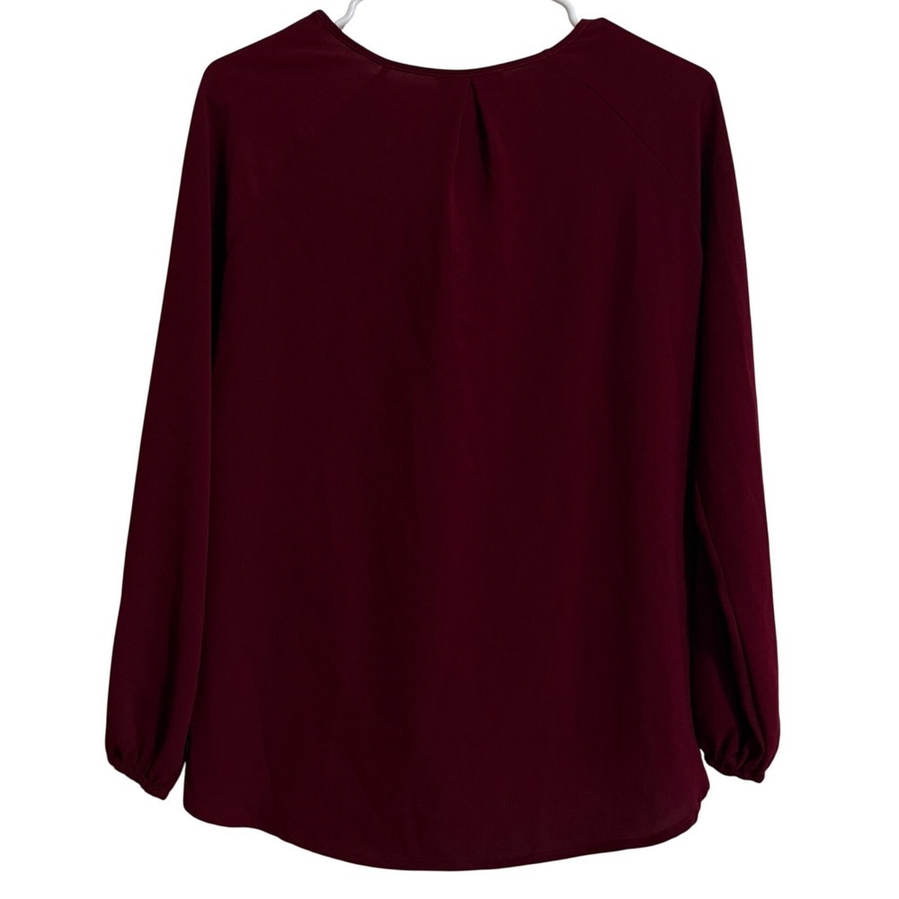 Elegant Burgundy Blouse - Picture 6 of 6
